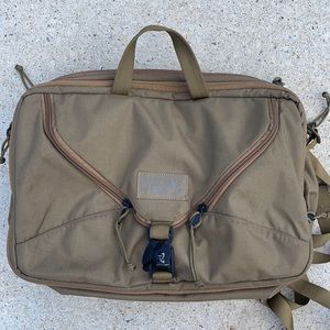 Mystery & Ranch bag